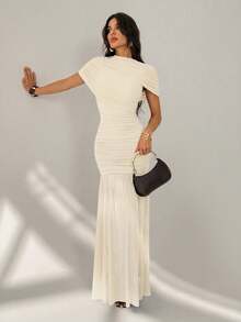 SHEIN Tall 優雅抓褶緊身裙洋裝，適合雞尾酒會、浪漫約會、秋冬疊穿、派對、正式聚會、聖誕節、冬季女款洋裝、新年洋裝、優雅派對洋裝、女款優雅洋裝、新年洋裝、優雅派對洋裝、高個子女性 - 杏色 - 查看 4