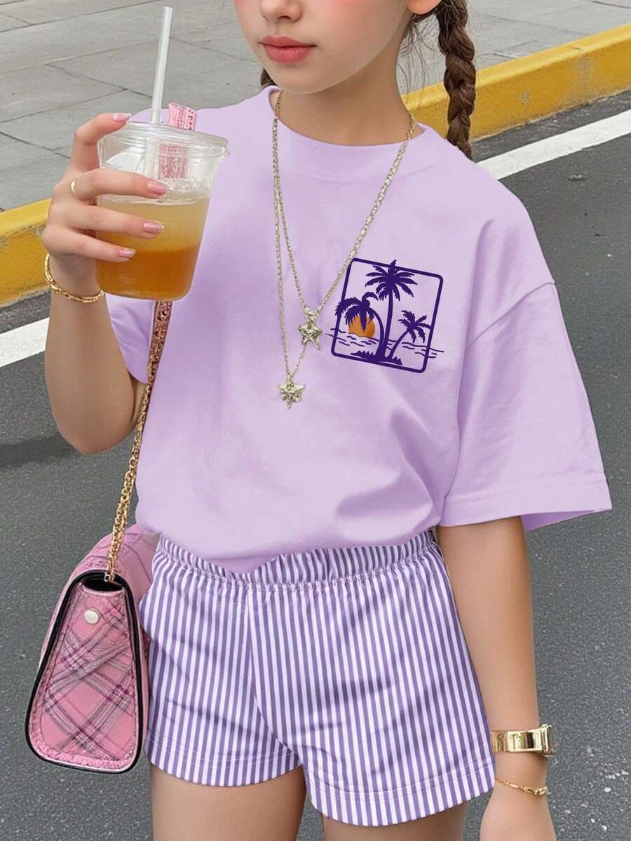 夏威夷岛度假棕榈树印花紫色条纹休闲宽松圆领短袖T恤和短裤两件套,适合春夏日常、户外活动、海滩度假、青少年女孩穿着 - 彩色 - 查看 1