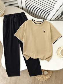 Teen Boys Khaki Short Sleeve T-Shirt + Black Long Pants, Small Horse Rider Embroidery On Chest, Low-Key & Exquisite, Simple & Casual, Suitable For Beach Vacation, Back To School - Khaki - View 4