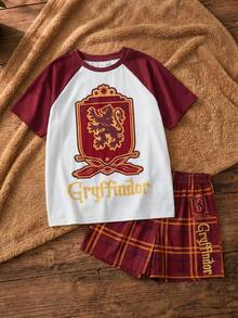HARRY POTTER X SHEIN Ensemble de pyjama pour préadolescent avec Top à col rond à manches courtes avec imprimé de lettres et graphiques en couleurs contrastées et short à imprimé à carreaux - Rouge foncé - Voir 1