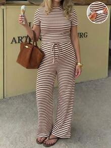 SHEIN 孕婦夏季休閒條紋T恤與長褲兩件套 - 棕色 - 查看 4