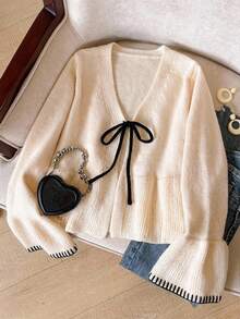 Muvela 休閒極簡老錢風對比袖直擺刺繡裝飾優雅荷葉邊女款開襟衫，適合初秋 - 彩色 - 查看 5