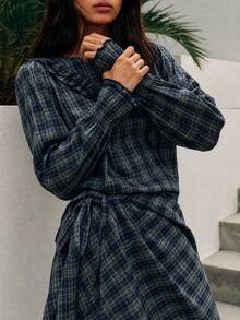 Nöista Green Plaid Blouse And Wrap Skirt Set. Fall, Office Wear, Dinner Plans And Elegant Style. - Green - View 8