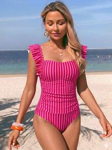 Swim Mod 女款夏季海灘度假甜美碎花荷葉邊抹胸前胸抓皺修身連身泳衣 - 玫紅色 - 查看 4