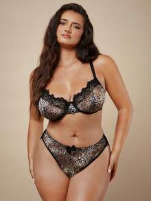 SHEIN BAE CURVE 两件套加大码蕾丝拼接内衣套装 - 黑色 - 查看 8