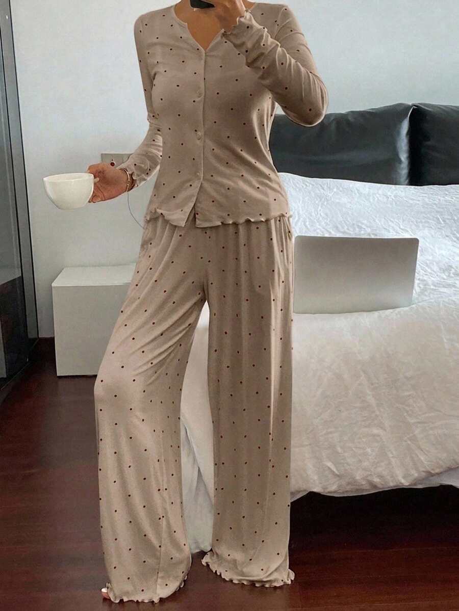 DAZY 女款波點印花鈕扣長袖上衣與荷葉邊飾長褲睡衣套裝 - 卡其色 - 查看 1