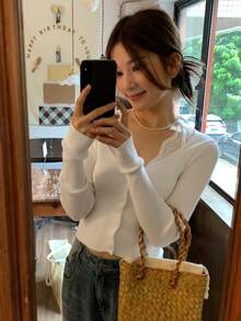 DAZY 女款純色修身短版對比蕾絲長袖休閒優雅度假秋季薄針織開襟衫，適合學校、早午餐，白色 - 白色 - 查看 4
