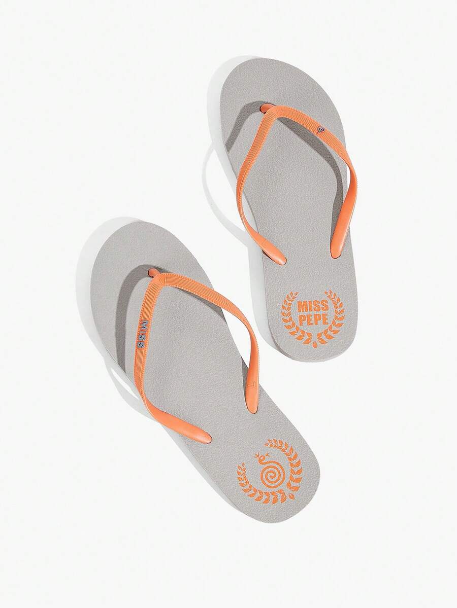 Grefit Women's Letter Print Casual Daily Vacation Beach Flat Flip Flops Beach Shoes - Grey - View 1