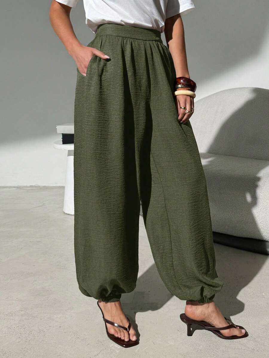SHEIN Clasi 大尺碼女款純色百褶口袋寬鬆燈籠褲 - 軍綠色 - 查看 1