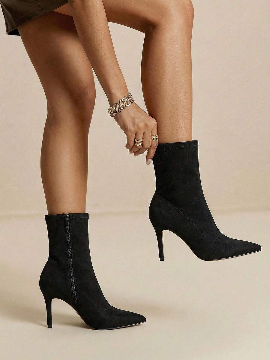 Daringsoles 女款尖頭性感側拉鍊彈性靴 緊身PU短靴 高跟靴 派對度假休閒女靴 - 黑色絨布 - 查看 1