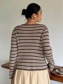 Dazy Plus Setelan 2 Potong Atasan Camisole Pas Badan Bergaris Kontras & Kardigan Lengan Panjang untuk Liburan Kasual Musim Semi/Gugur - Coklat - View 8