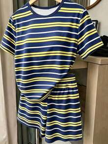 青少年女孩數位條紋短袖上衣與短褲套裝，春夏休閒舒適時尚穿搭，多功能夏季服飾，附圖案設計，適合戶外運動、野餐、街拍、居家、校園、節慶，適合作為禮物，女孩與女性日常穿著 - 彩色 - 查看 5