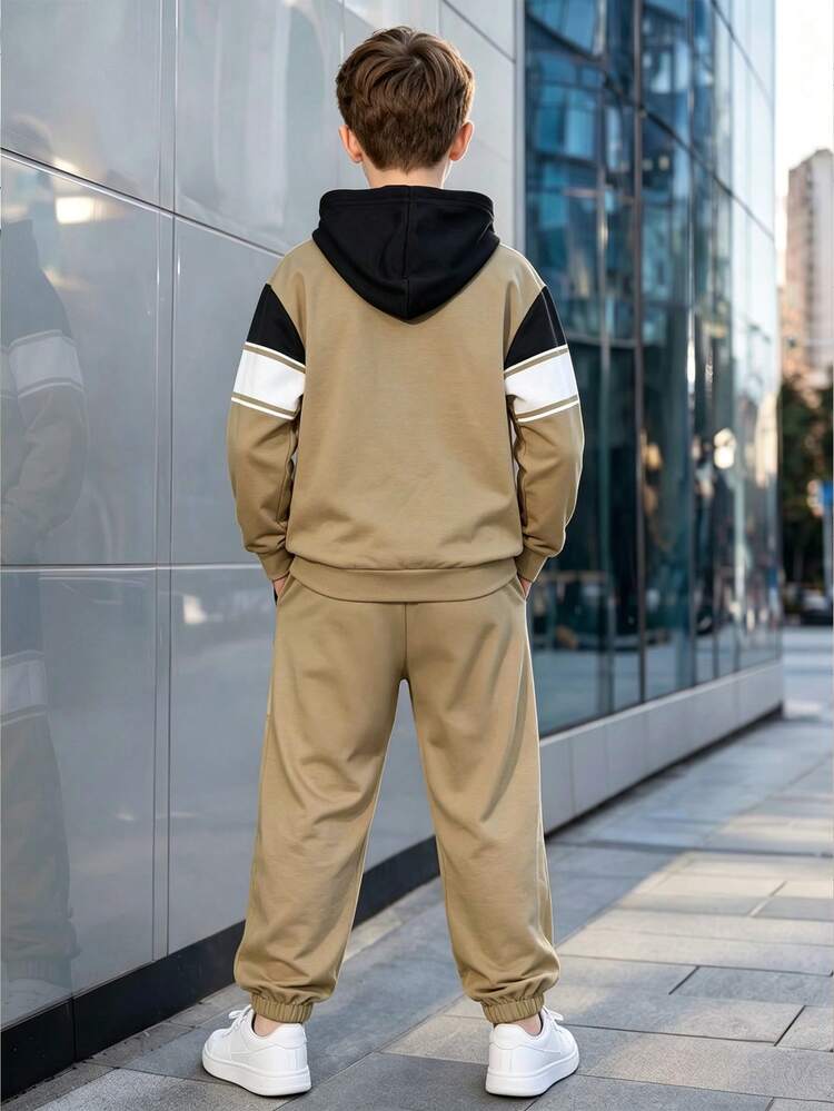 SHEIN Big Kids Autumn/Winter Hooded Cuffed Pants 2 Pieces Set & Three-Color Horizontal Panel Hooded Sweatshirt With Crown K Letter Print Paired With Matching Color-Block Cuffed Pants Creates A Perfect Echo & A Luxury Casual Streetwear Outfit For Boys - Multicolor - View 2