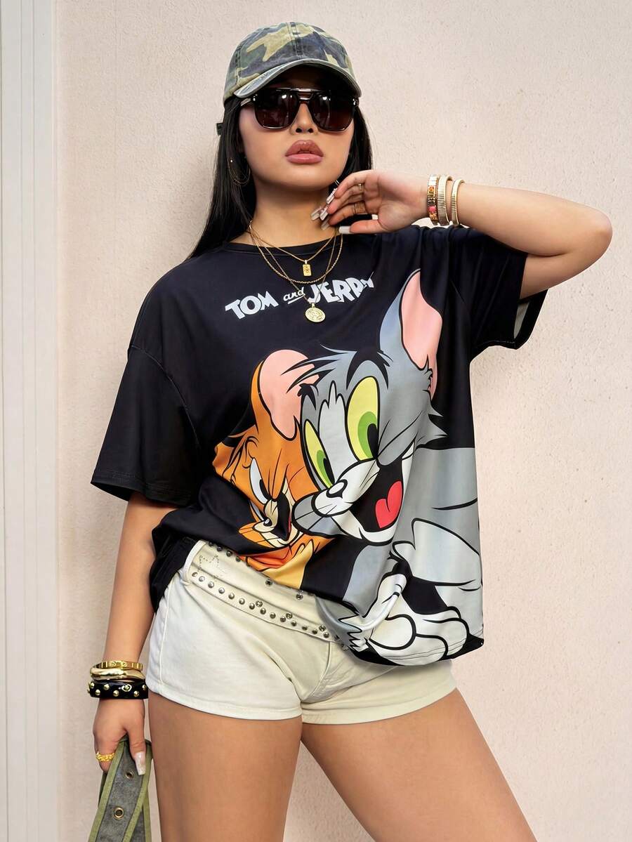 TOM & JERRY X SHEIN 大尺碼夏季 Y2K 90年代休閒電音節龐克復古卡通黑貓印花圓領短袖 T 恤 正式約會之夜穿搭 - 黑色 - 查看 1