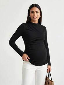 Modmama Camiseta de maternidad casual versátil de unicolor con fruncido y ajuste ceñido - Blanco y Negro - Ver 2
