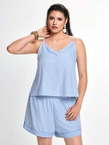 Slumbrini Set Piyama Wanita Ukuran Besar dengan Atasan Camisole dan Celana Pendek Motif Garis-garis - Blue and White - View 4
