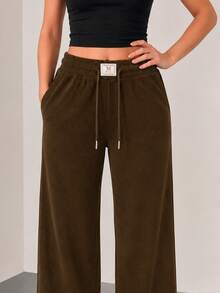 Set de 2 pantalones de pierna ancha para mujer, multicolor. Ajuste de cintura natural y cordón ajustable. Textura canalé. Bolsillos funcionales. Te llegarán 2 pantalones en colores al azar. - Multicolor - Ver 3