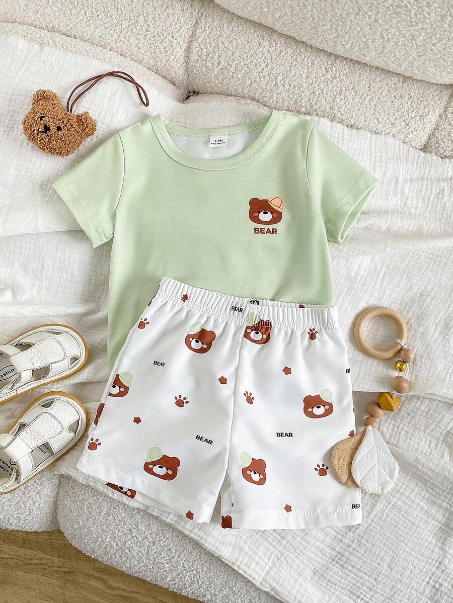SHEIN Playful Pals 2件組男嬰夏季卡通熊印花上衣與短褲套裝，休閒外出套裝 - 綠色 - 查看 1