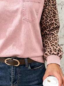 SHEIN LUNE Women's Plus Size Raglan Sleeve Regular Sweatshirt, Classic Leopard Print Pattern, Pink Sweatshirt, Vintage Pattern, Casual Daily Wear, Vacation, Commute, Autumn/Winter - Multicolor - View 4