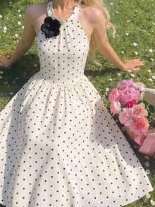 SHEIN 女童優雅波點3D花卉裝飾無袖洋裝，適合日常休閒、度假、校園及各種場合，夏季洋裝，夏季穿搭 - 白色 - 查看 10