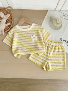 SHEIN LMoss Kids 女童針織圓領條紋寬鬆休閒T恤短褲兩件套 - 黃色 - 查看 3