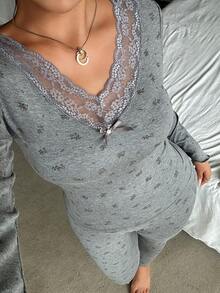 Dazy Plus Ditsy Floral Patchwork Lace V-Neck Fitted Elegant Long Sleeve Top And Pants Loungewear Pajama Set For Spring And Autumn - Grey - View 4
