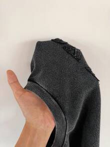 Muchica 女款圓領落肩長袖復古雪花拼接刺繡運動衫 - 黑色 - 查看 8