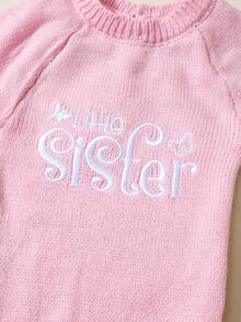 SHEIN 2件組 Hello I'm Here 趣味圖案刺繡新生兒攝影套裝 針織海軍藍連身褲連帽衣 嬰兒拍照秋季道具 - 西瓜粉 - 查看 5