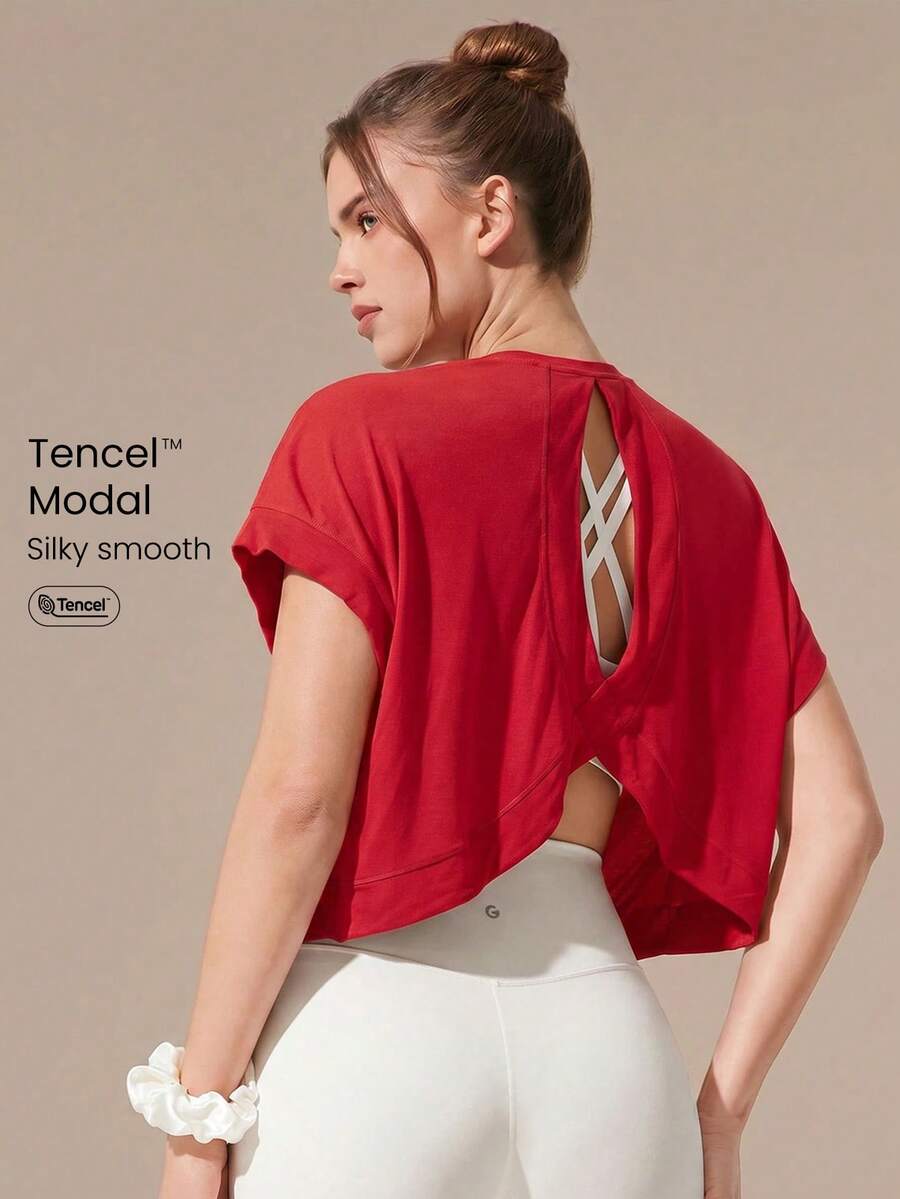 GLOWMODE Modal 大廓形短袖 T-shirt,後背挖洞設計,低強度瑜伽皮拉提斯日常休閒穿搭 - 紅色 - 查看 1