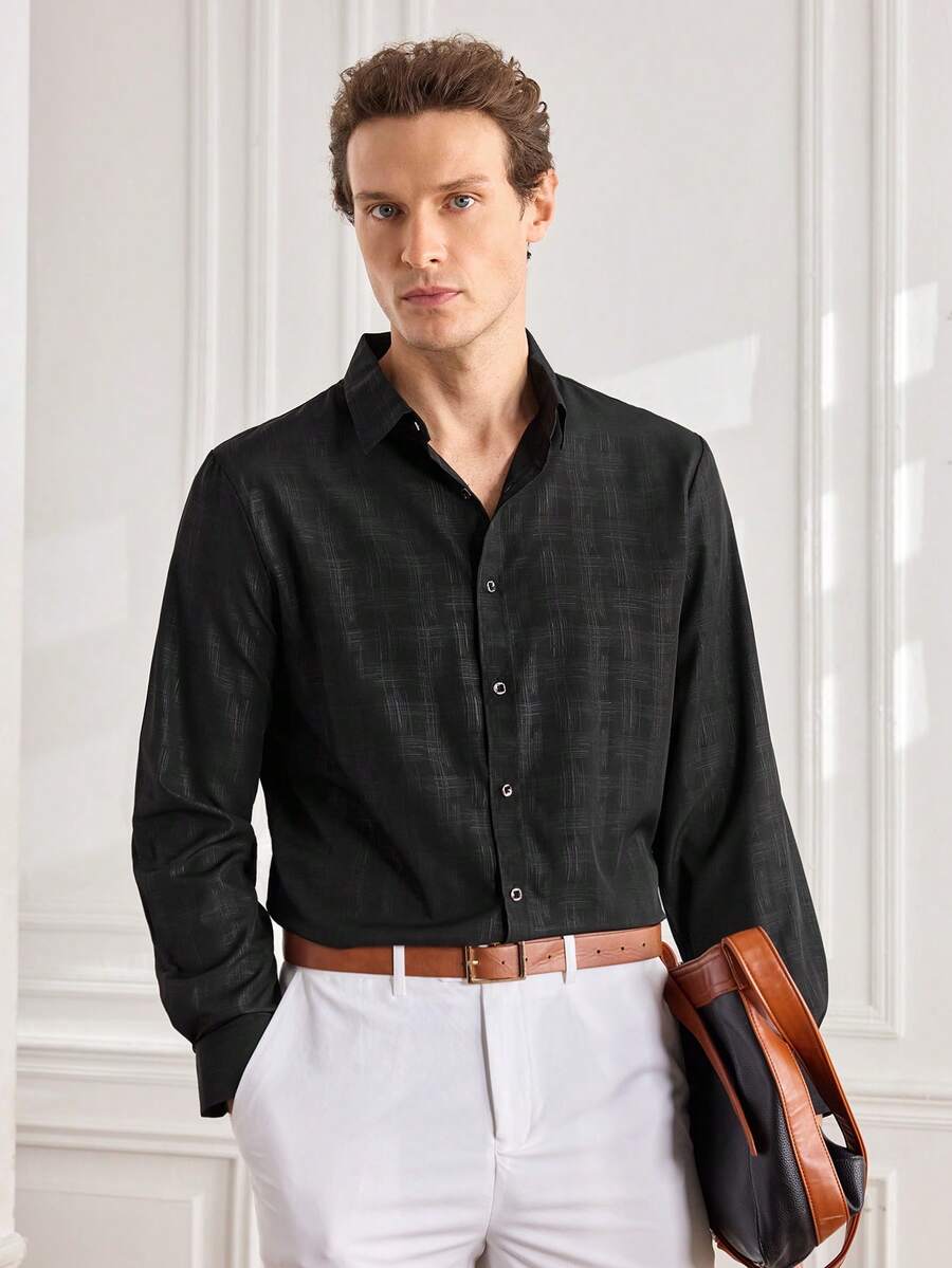 Men's Plaid Regular Fit Long Sleeve Button-Front Casual Dress Shirt