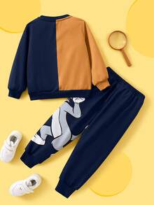 TOM & JERRY X SHEIN Conjunto de 2 piezas para niño pequeño: sudadera con estampado de gato y ratón de dibujos animados y pantalones a juego - Multicolor - Ver 2