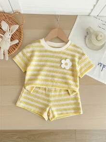 SHEIN LMoss Kids 女童針織圓領條紋寬鬆休閒T恤短褲兩件套 - 黃色 - 查看 4