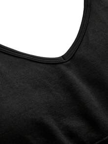 SHEIN Cheerettes Women's Plus Size Seamless Solid Color Daily Fitness Halter Neck Black Sports Bra High Stretch Breathable Moisture Wicking Halter Neck Removable Pads - Black - View 8