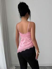 Rafferiza 女款優雅法式蕾絲拼接細肩帶背心 - 粉色 - 查看 2