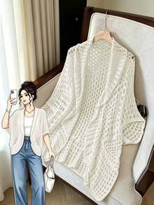 GlowEve CURVE Cardigan Rajut Berongga Ukuran Plus Wanita - Krem - View 7
