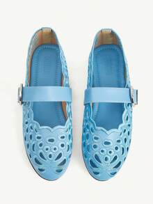 CUCCOO CHICEST 女款鏤空刺繡扣飾舒適平底鞋 - 藍色 - 查看 9