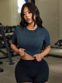 Slayform Slayform Kaos Olahraga Harian Wanita dengan Potongan Belakang dan Belahan di Bagian Bawah - Dusty Blue - View 4