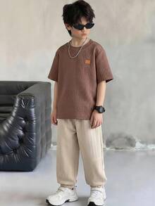 棕色