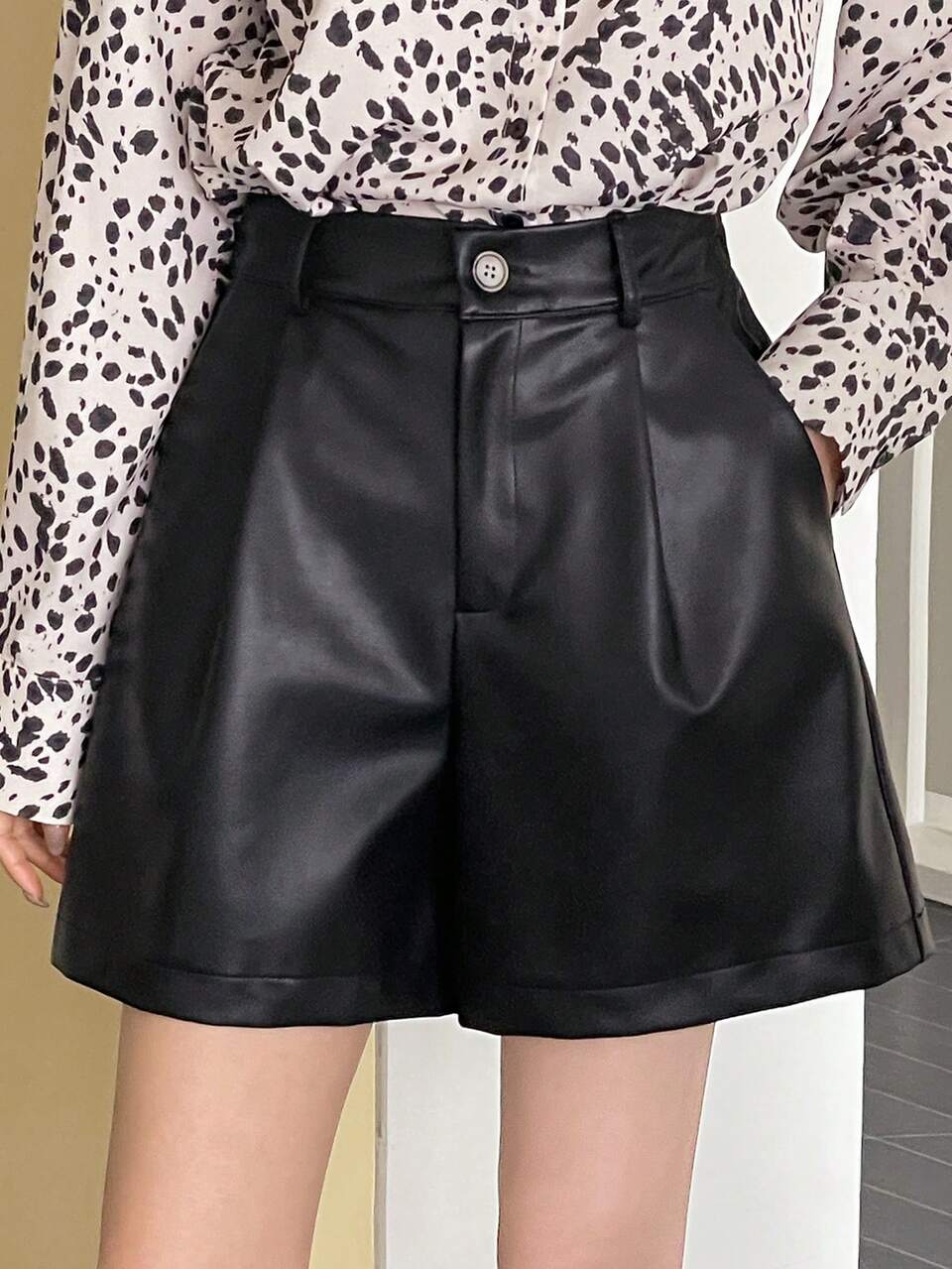 Women's Short Casual PU Leather Shorts