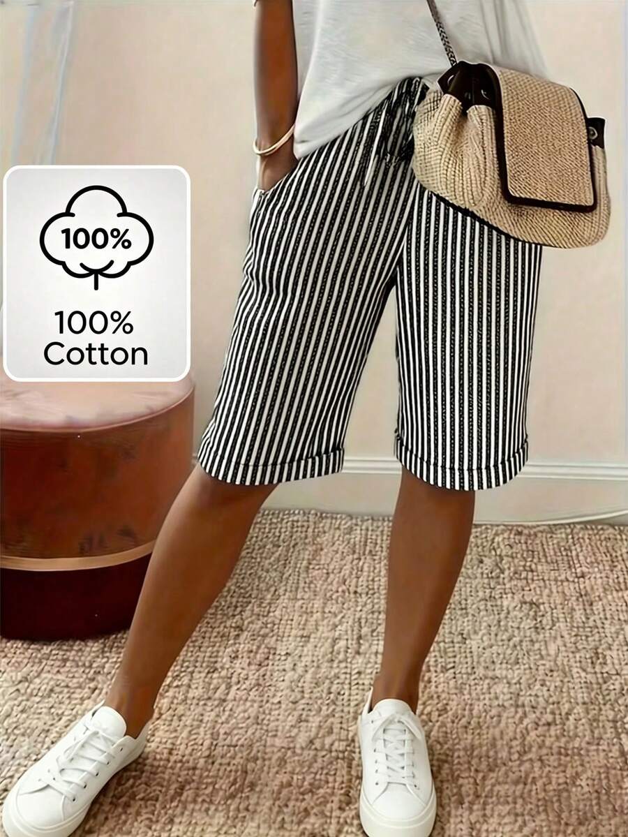 EMERY ROSE Two-Tone Vertical Striped Drawstring Wide LegBermuda Shorts - Black - View 1