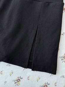 SHEIN 青少年女孩針織黑色貼身連身裙附內建內搭褲休閒裙 - 黑色 - 查看 4