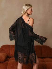 HautHeat Conjunto de pijama con bata y camisón de encaje transparente y patchwork para mujer - Negro - Ver 2