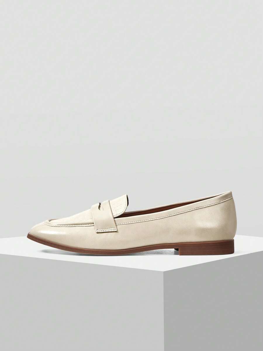 MOTF PREMIUM LADIES COMFORTABLE CASUAL VERSATILE FLATS - Cream Beige - View 2
