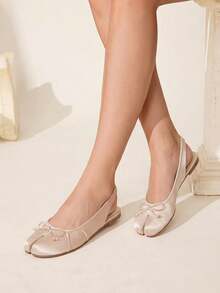 CUCCOO CHICEST Sepatu Balet Wanita Satin Berkerut dengan Pita, Ujung Terpisah, Ujung Bulat, Elegan, Warna Beige, Sepatu Kasual Sehari-hari - Aprikot - View 2