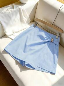 SHEIN LUNE CURVE Plus Size Striped Fabric Elastic Waist Flap Metal Buckle Decor 3-Inch Shorts Skirt Elegant Outing Date Party Daily Commute Shorts - Blue and White - View 8