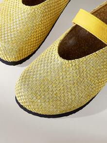 Solecia Women Shoes Woven Linen Closed Toe Single Buckle Flat Bottom Comfortable Leisure Vacation Wind Yellow Ladies Slouchy Shoes Travel Daily Wear - Yellow - View 5