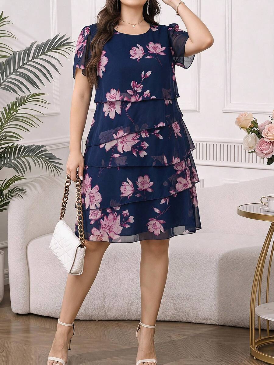 SHEIN Clasi 大尺碼女款花卉印花休閒派對與旅行洋裝