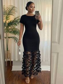 SHEIN Lady CURVE 大尺碼女款 3D 花卉裝飾圓領短袖修身優雅洋裝 - 黑色 - 查看 5