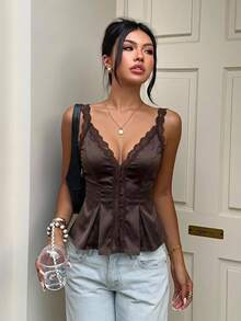 Aloruh 女款優雅休閒通勤上衣，蕾絲飾邊拼接純色無袖襯衫，夏季基本款棕色性感社交辦公上衣 - 咖啡棕 - 查看 3