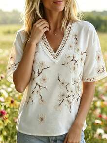 Selamara New Women's Casual Loose Slimming Lace V-Neck Printed Short Sleeve Blouse - White - View 4
